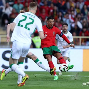 c7-关于葡萄牙射手连进两球，阿森纳连续两场失利的信息