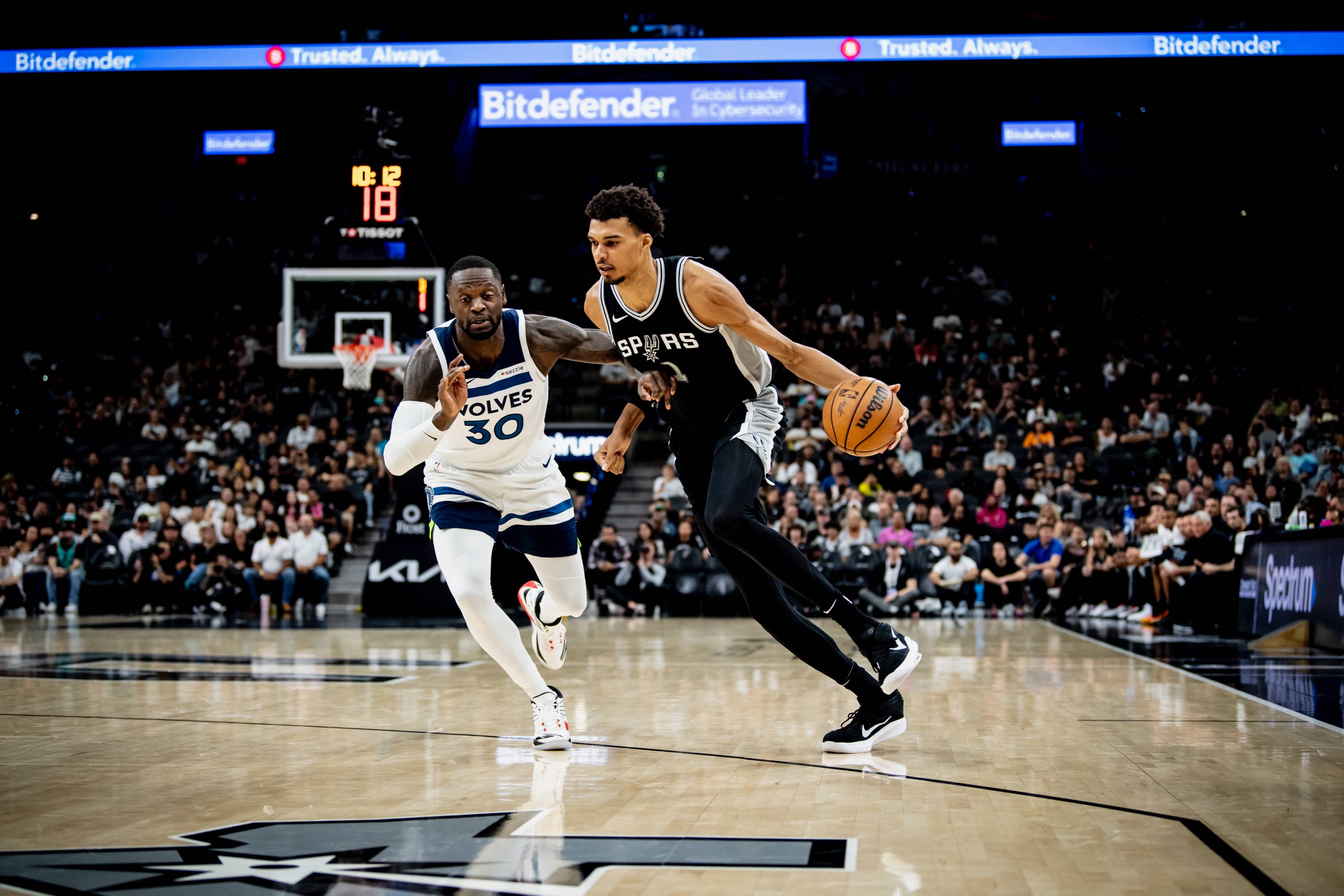 森林狼披荆斩棘，继续战胜对手迎战下场(森林狼披荆斩棘,继续战胜对手迎战下场是什么)